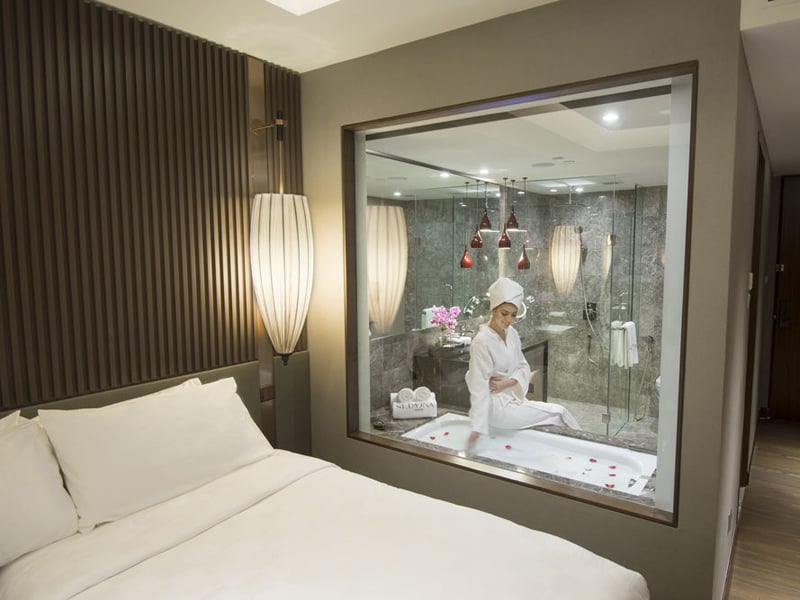 Image Alternative text