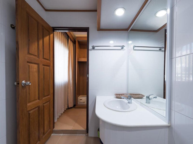 Image Alternative text