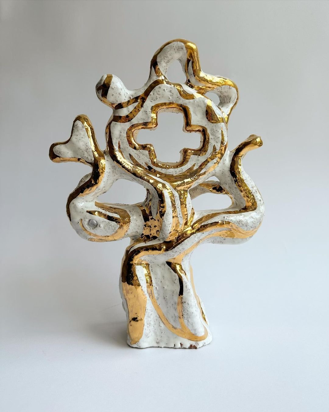 Maria Shostakovska: The Cross