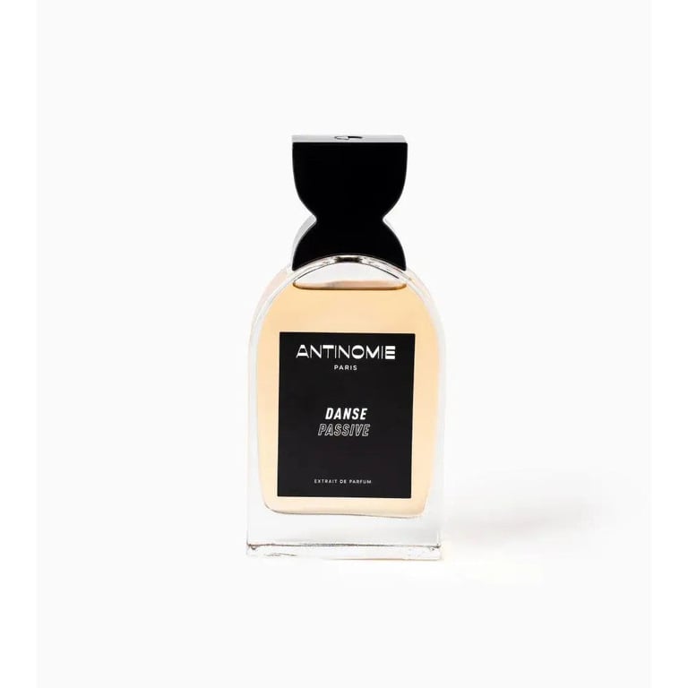 Antinomie Danse Passive di Profumo