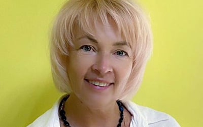 Олена Ярова