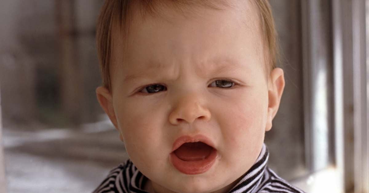 2 yaş sendromundaki bebek