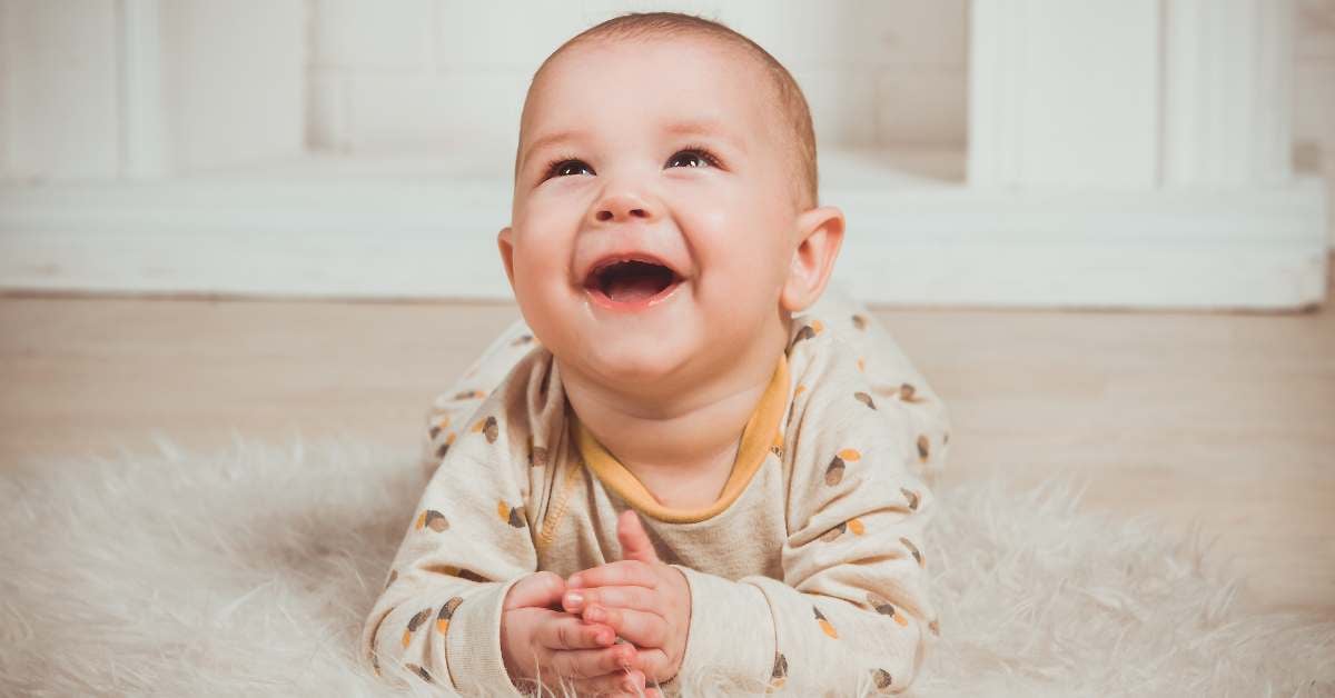 12 aylık bebek gelişimi