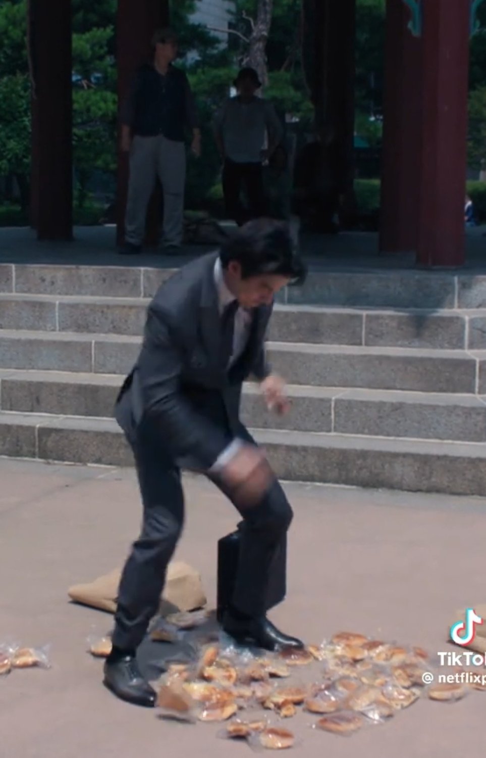 공유