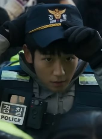 정선우
