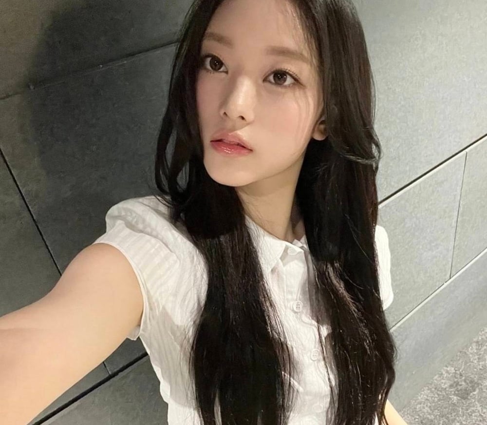 아영