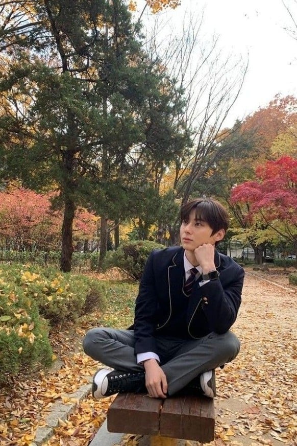 황민현