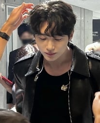 변우석
