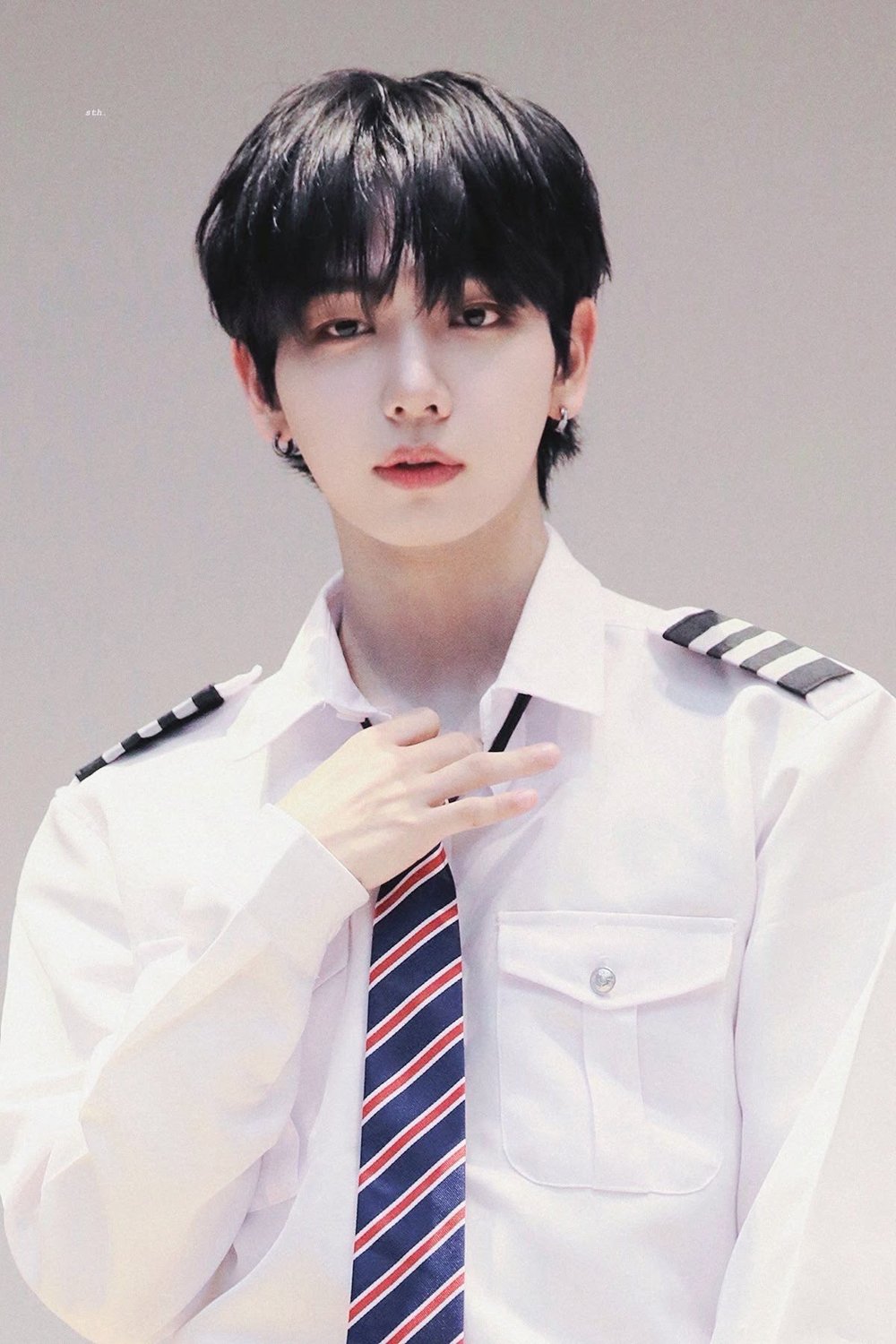 명재현