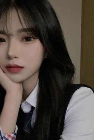 김지은