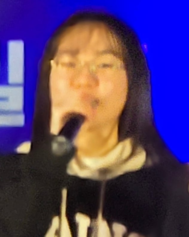 김지우