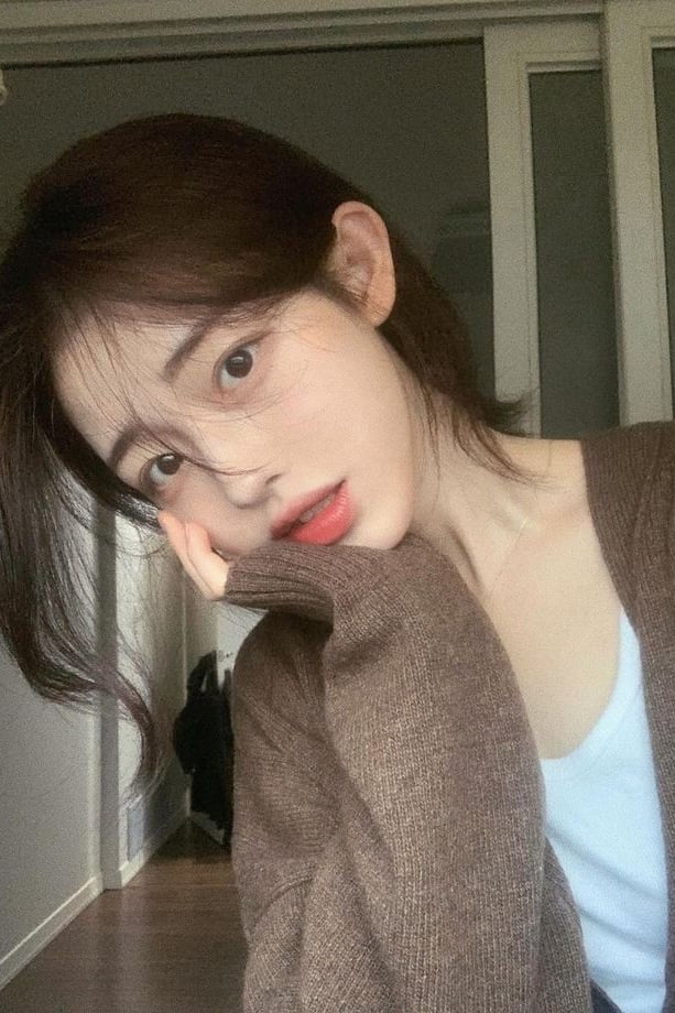 나를 좋아하는 누나 이나은
