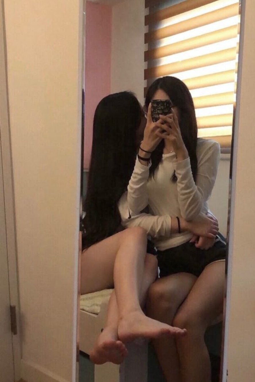 (검은옷) 이민서 (하얀옷)이진아