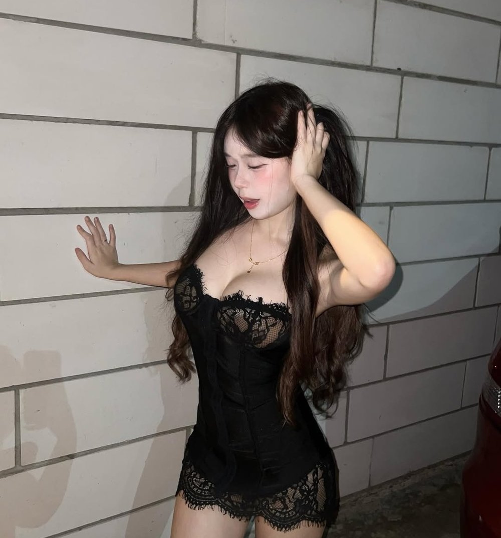 아인
