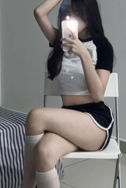 거유나