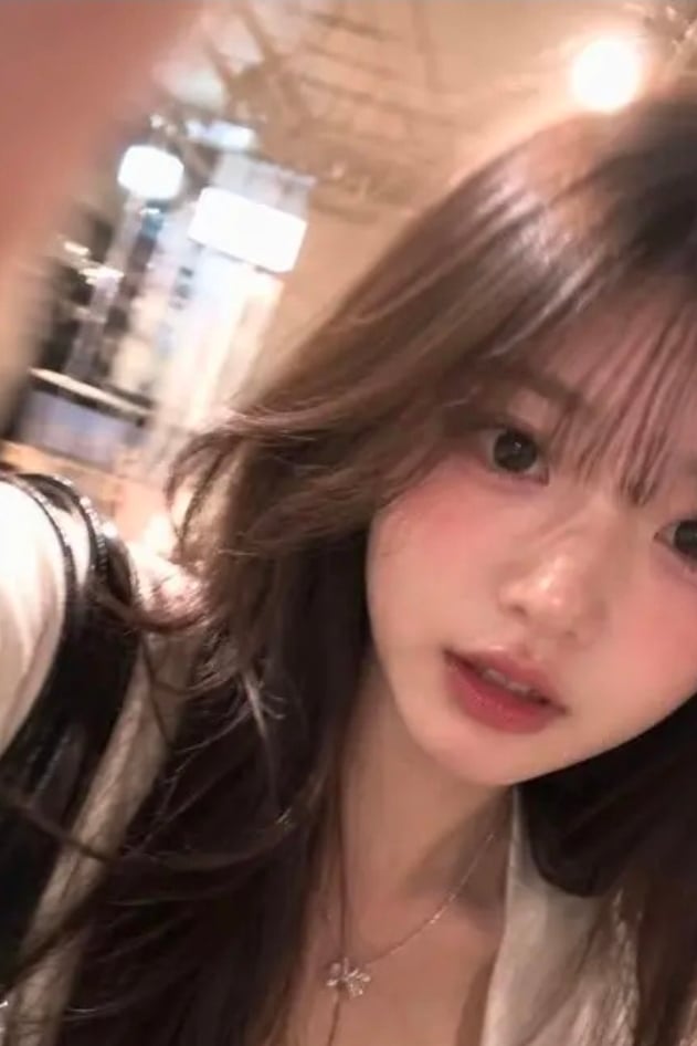김채연