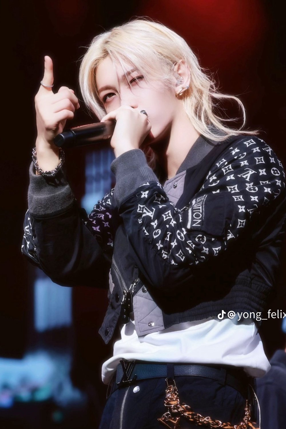 이용복