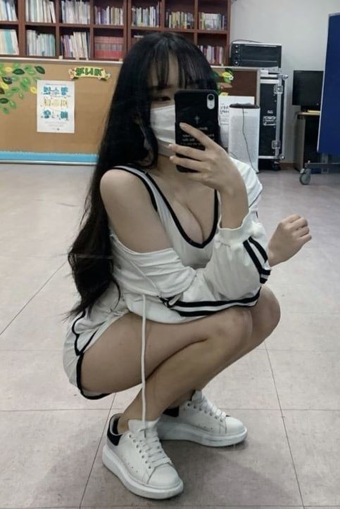 이나현