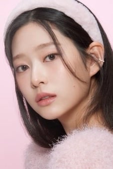 김민주