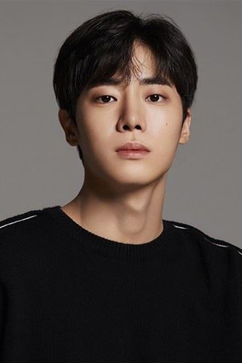 추영우