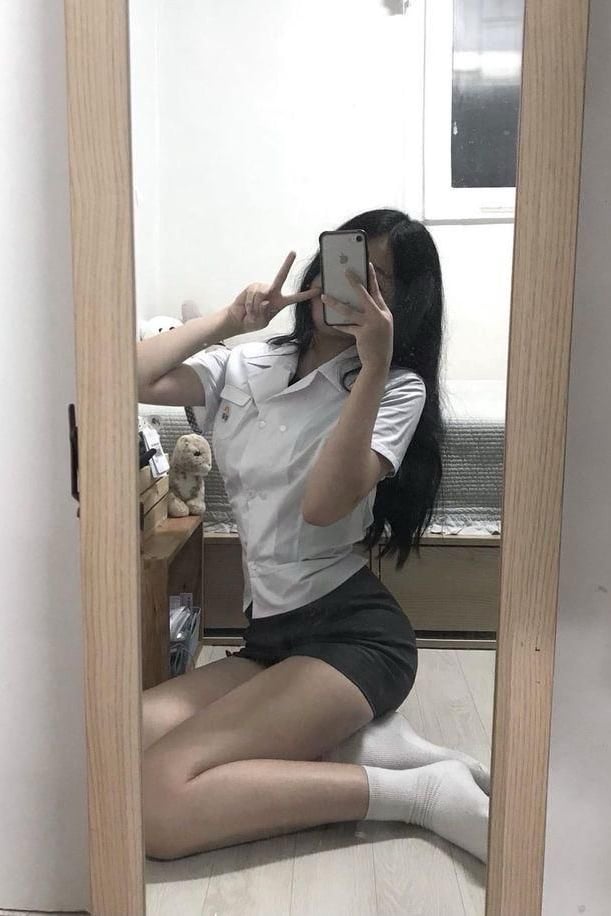 체유나