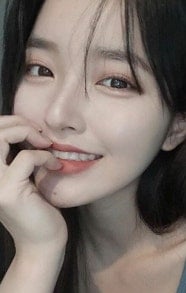 누나 김서아