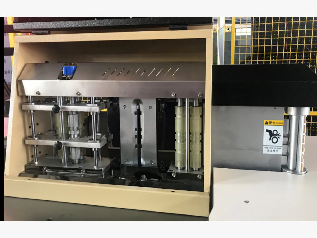 RF130 feeding and bending assembly from the model technical file