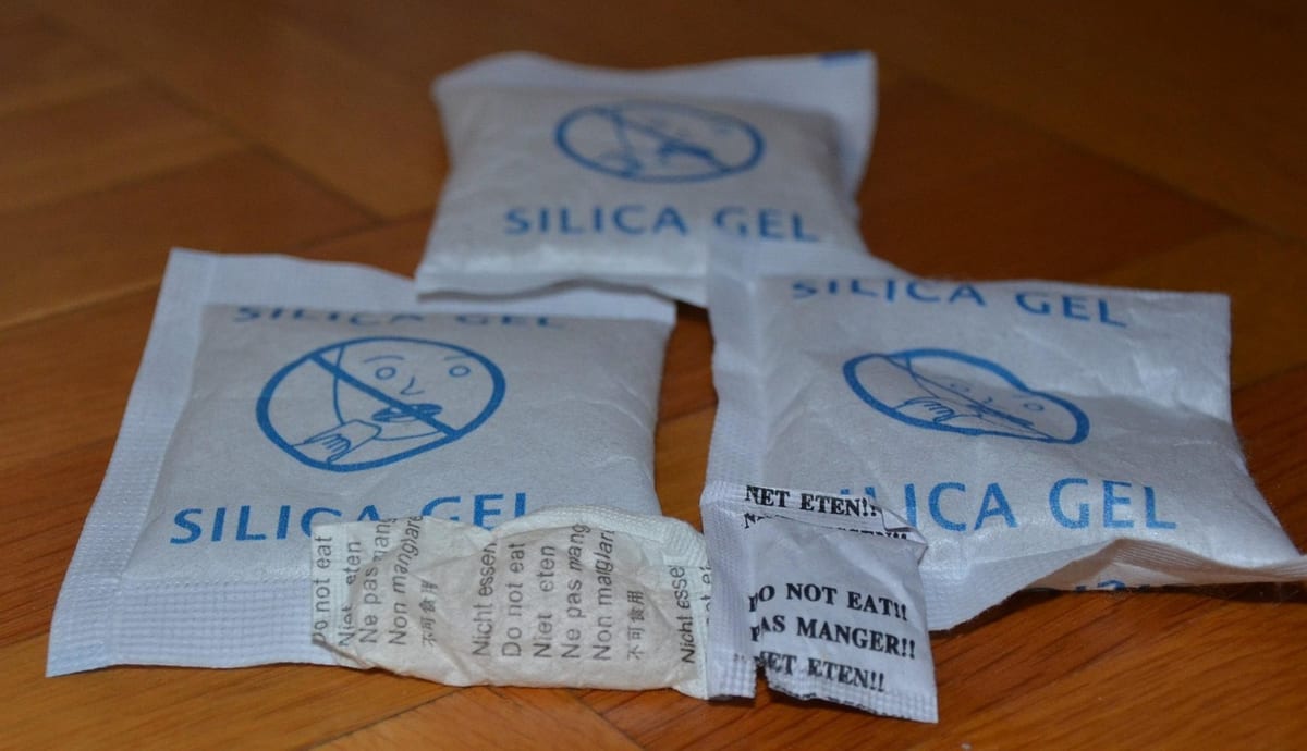 Silica gel desiccant sachets in multiple packaging sizes