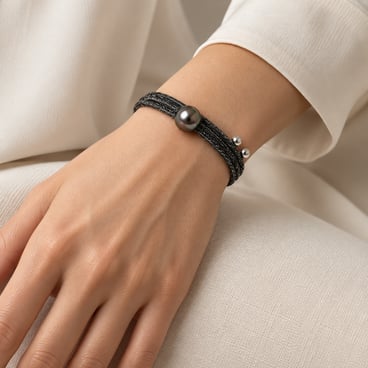 Bracelet délicat en perle de Tahiti, argent 925 et cordon noir