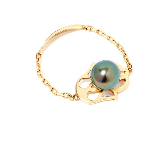 Gold Hamsa Ring With Pearl