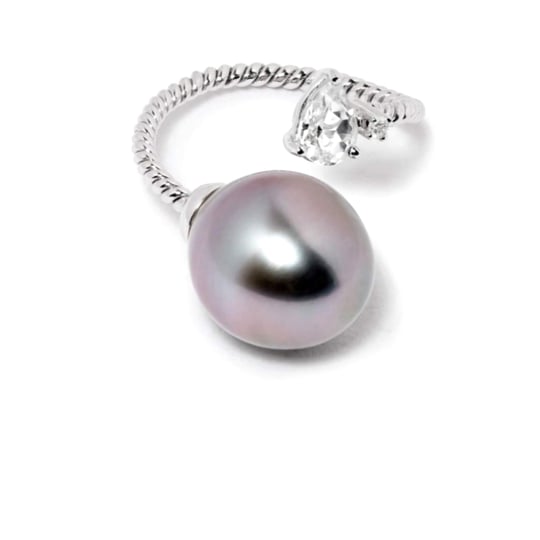 Akila Pearl in Gold and Diamond