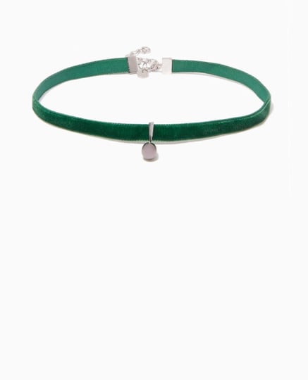 Luxe Velvet Strap Pendant Choker with Drop Pearl