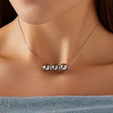 Pearl and Diamond Amulette Pendant