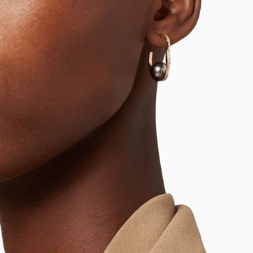 Pinctada Hoop Earrings with Diamonds