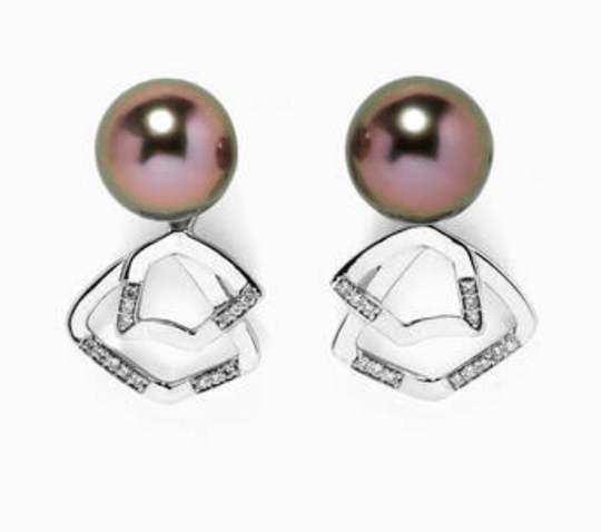 Pinctada Earrings with Tahitian Pearl