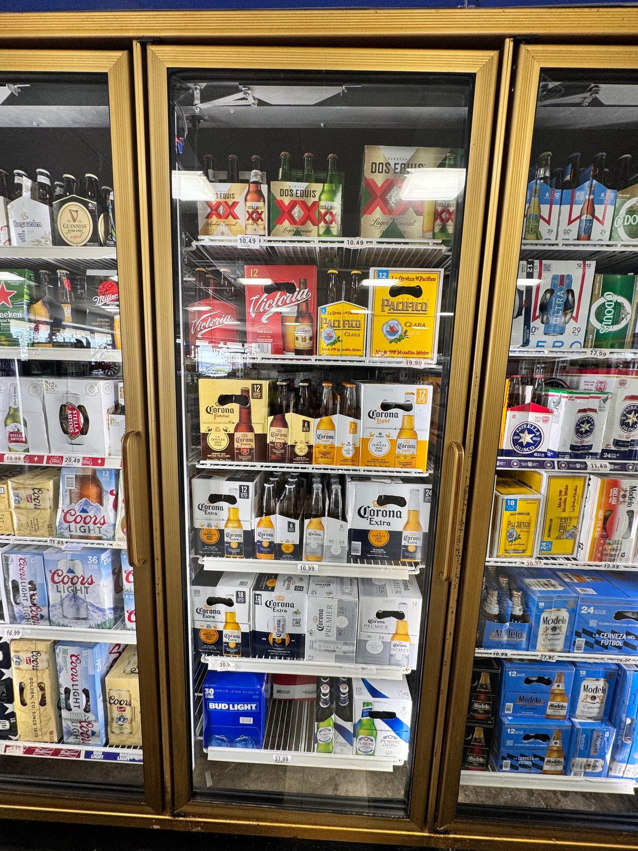 Inside International Liquor in Torrance — photo 17 of 41
