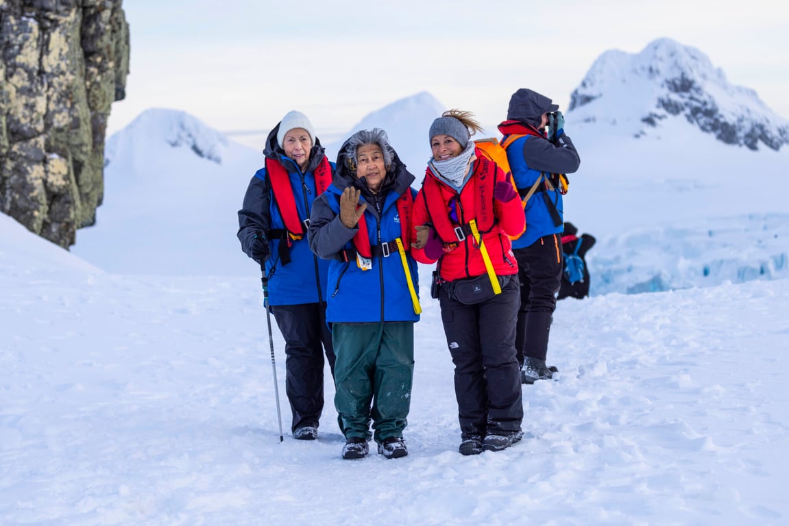Antarctic Women's Expedition: Fly the Drake
