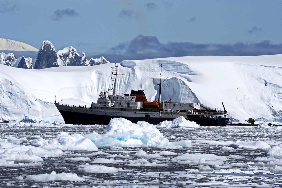 Antarpply Expeditions Antarctic expedition experience