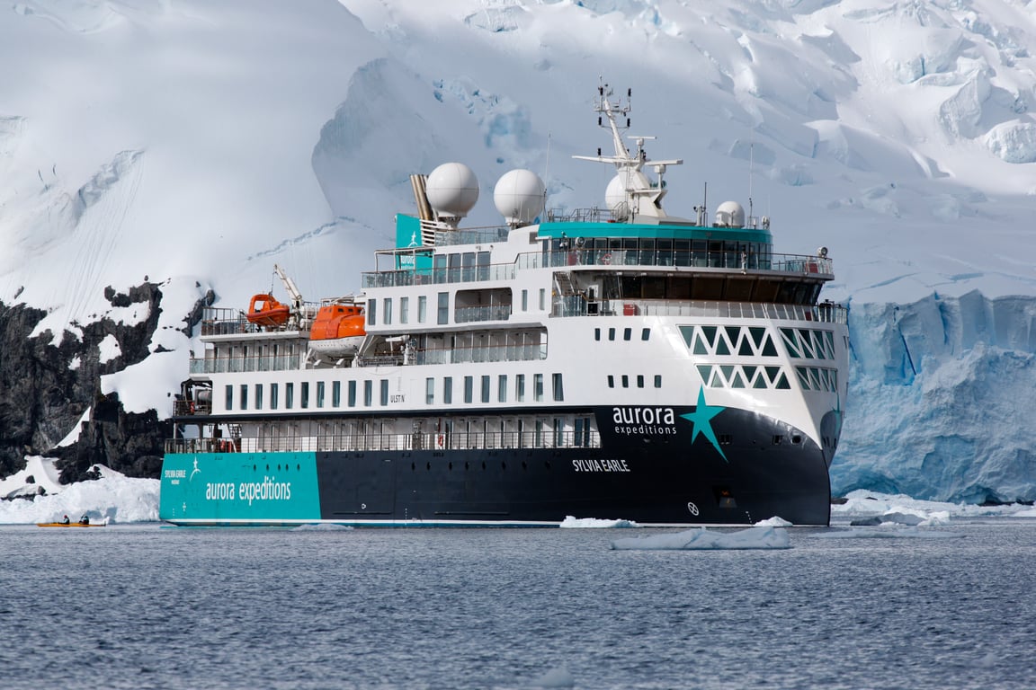 Aurora Expeditions Antarctic expedition experience
