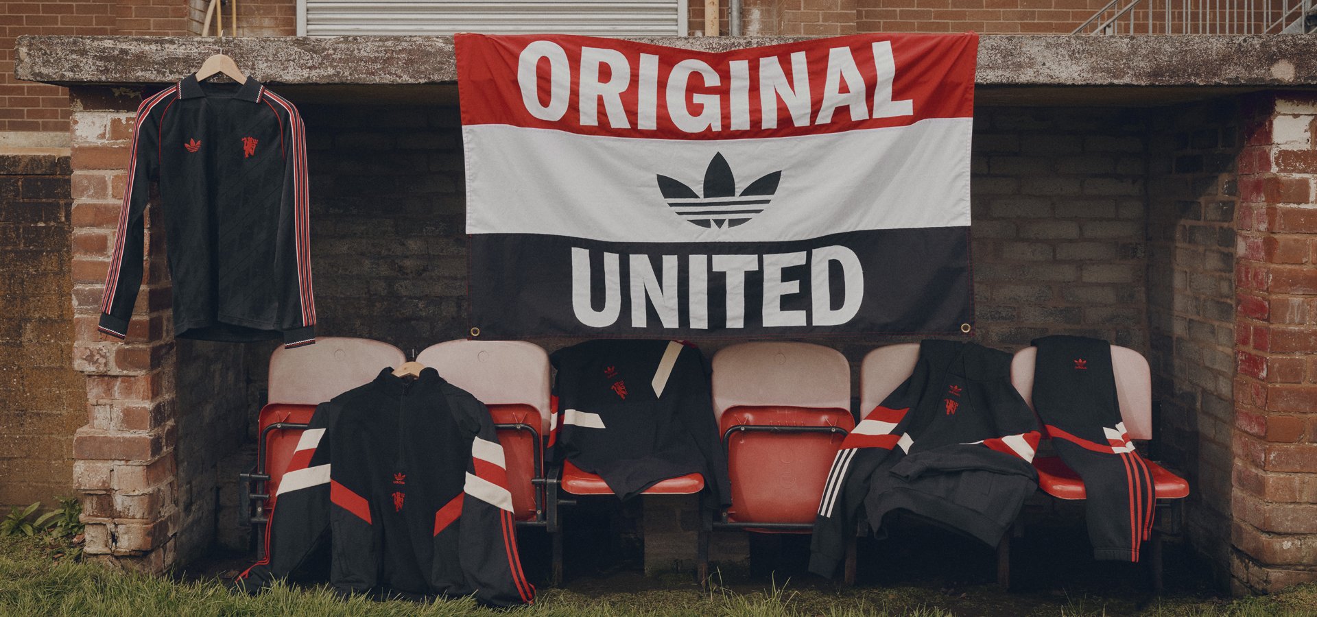 Shop Manchester United adidas Originals