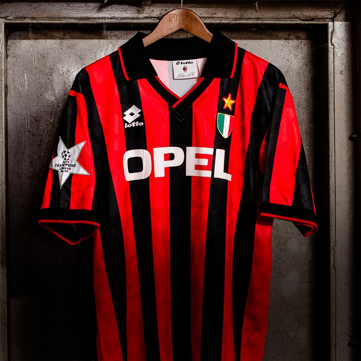 Shop Best of Classics