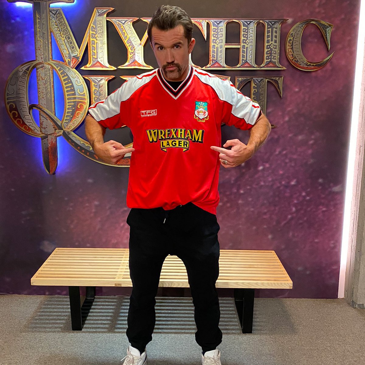 Classic Football Shirts : retro vintage soccer jerseys Classic Football Shirts : retro vintage soccer jerseys