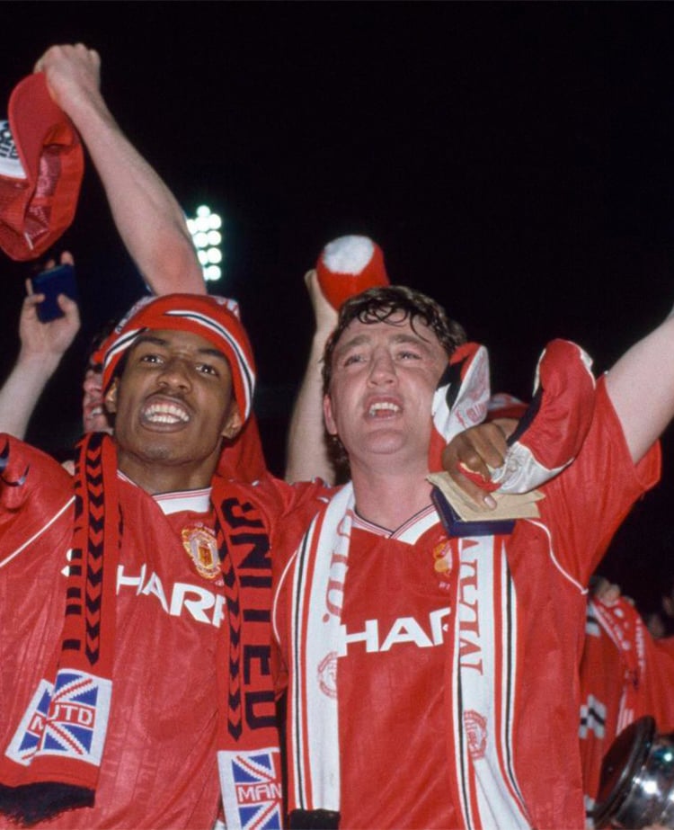 Shop Manchester United Reissue