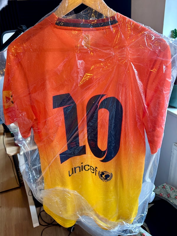 Ellis Plattens Match Worn Lionel Messi Shirt (Back)