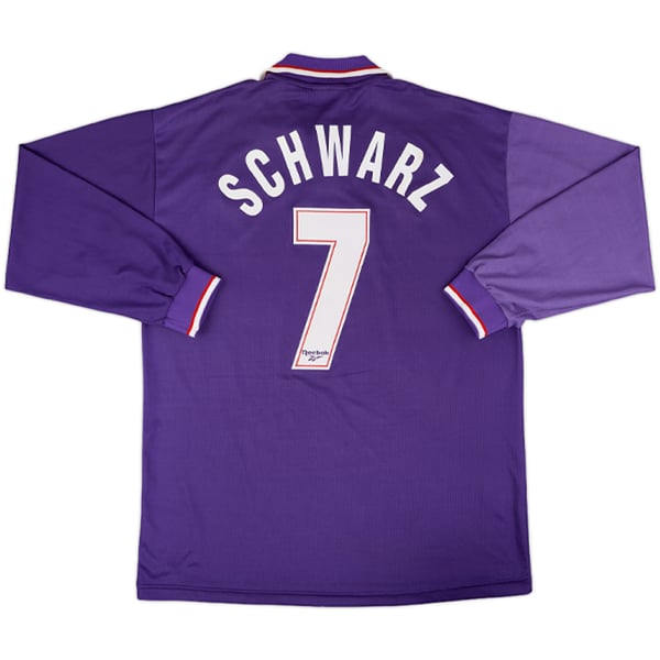 Stefan Schwarz Detail