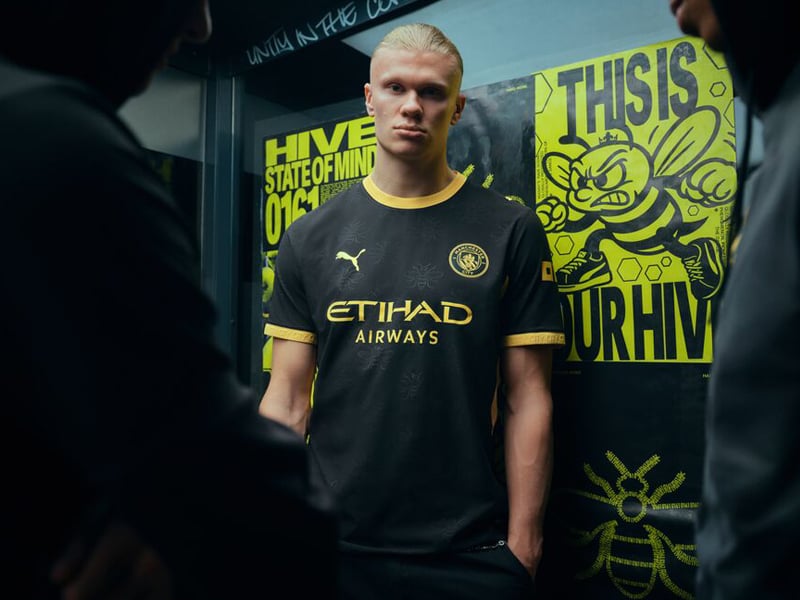 2026-27 Manchester City Away Shirt