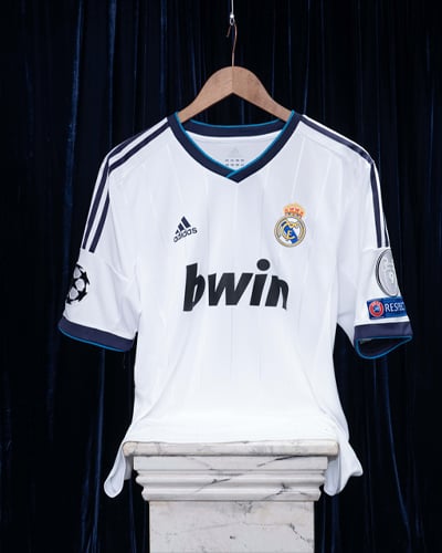 2012-13 Real Madrid Match Issue Champions League Home Shirt Modrić #19