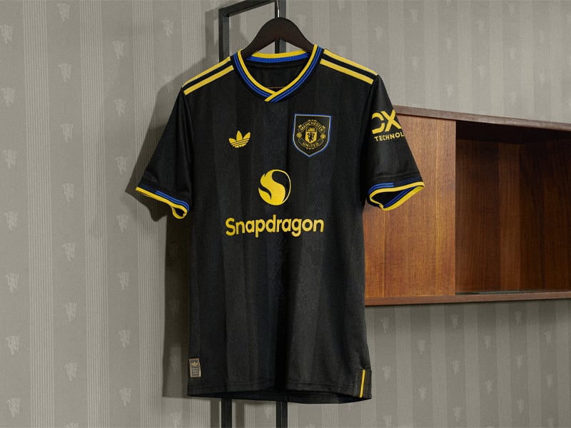 Manchester United 2025-26 Third Shirt