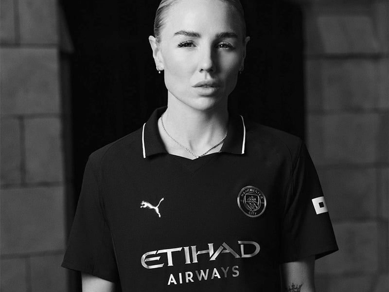 Manchester City 2025-26 Women's Away Shirt