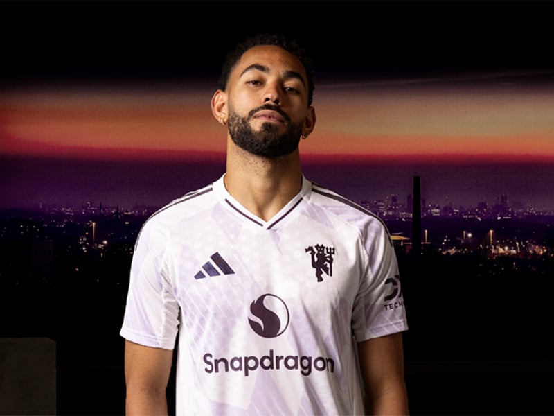 Manchester United 2025-26 Men's Away Shirt